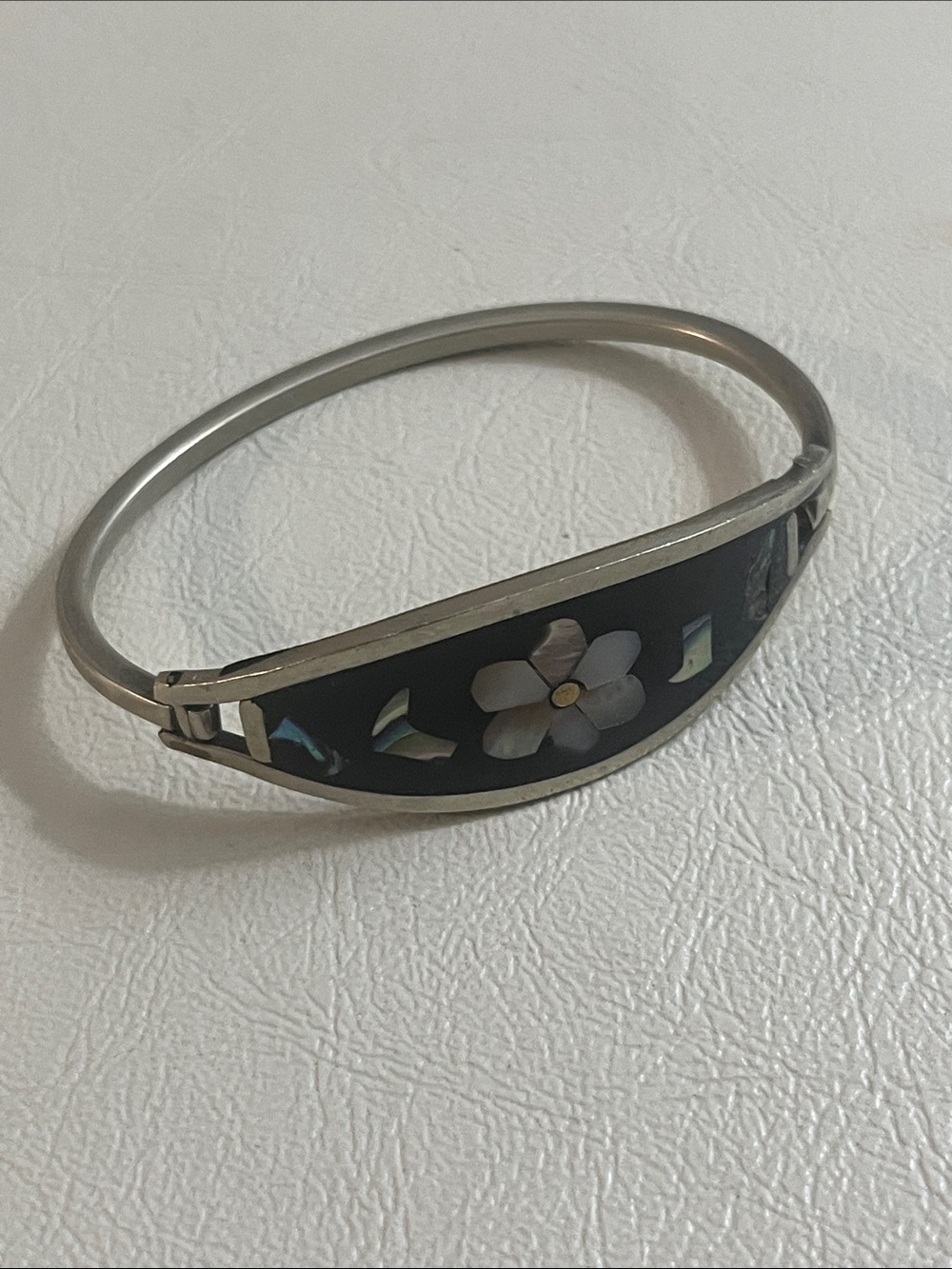 Silver-tone Floral Inlay Black Bangle Bracelet